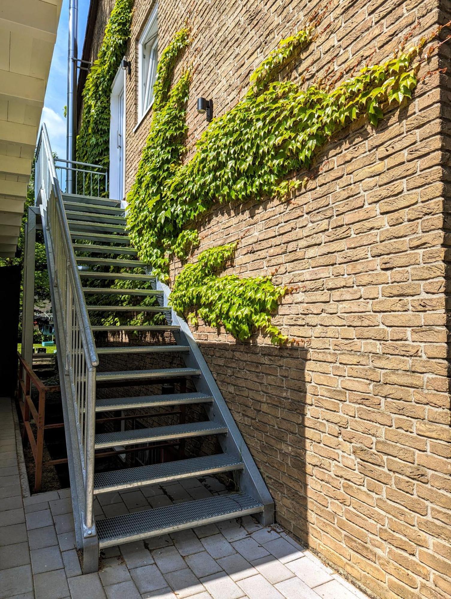 Apartment Mit Balkon In Hannover-Ahlem Экстерьер фото